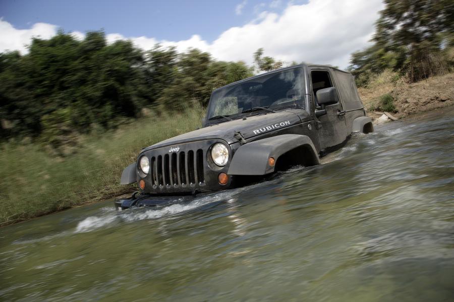  Jeep Wrangler Rubicon 2006 года  (фото 15 из 152)